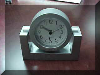 CL004.jpg (7827 bytes)