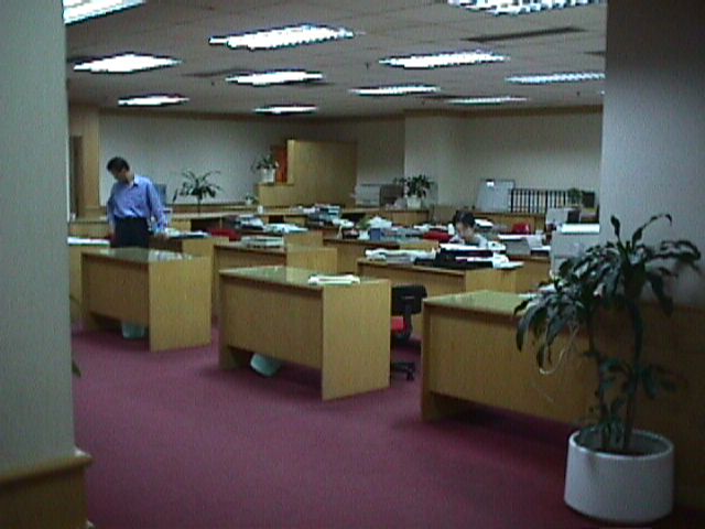 Mvc-019f.jpg (44379 bytes)